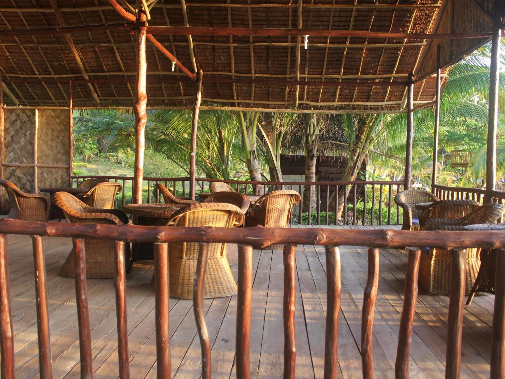 Blue Cove Tropical Island Resort San Vicente  Esterno foto